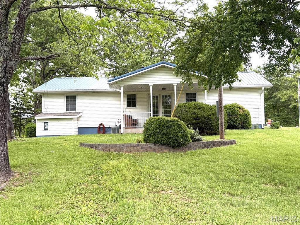2864 Spring Valley Road Summersville, MO 65571 - Photo 3 of 36