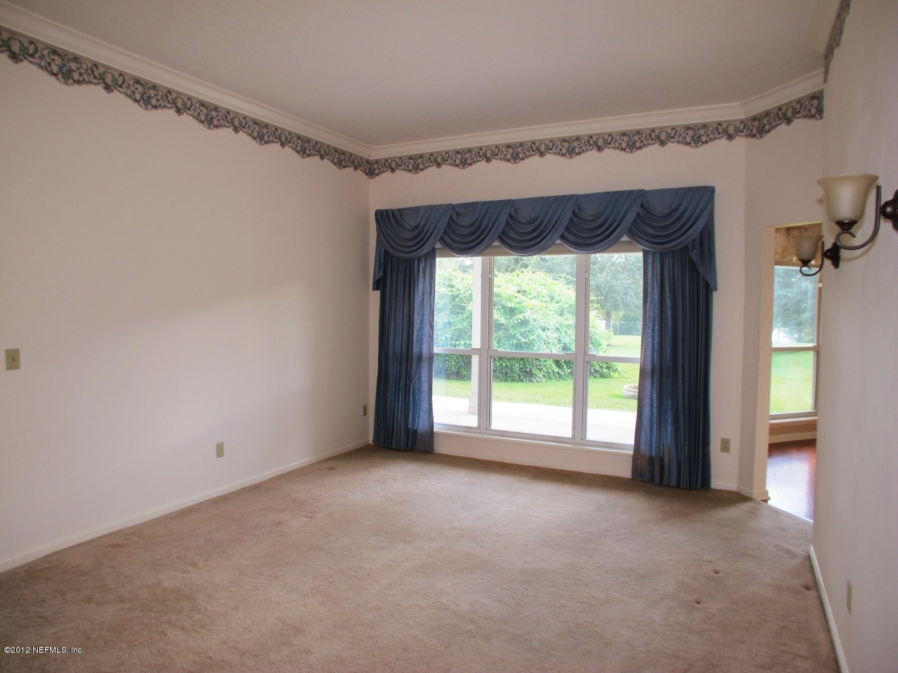 1065 Pebble Ridge Drive Jacksonville, FL 32220 - Photo 13 of 32 Living Room