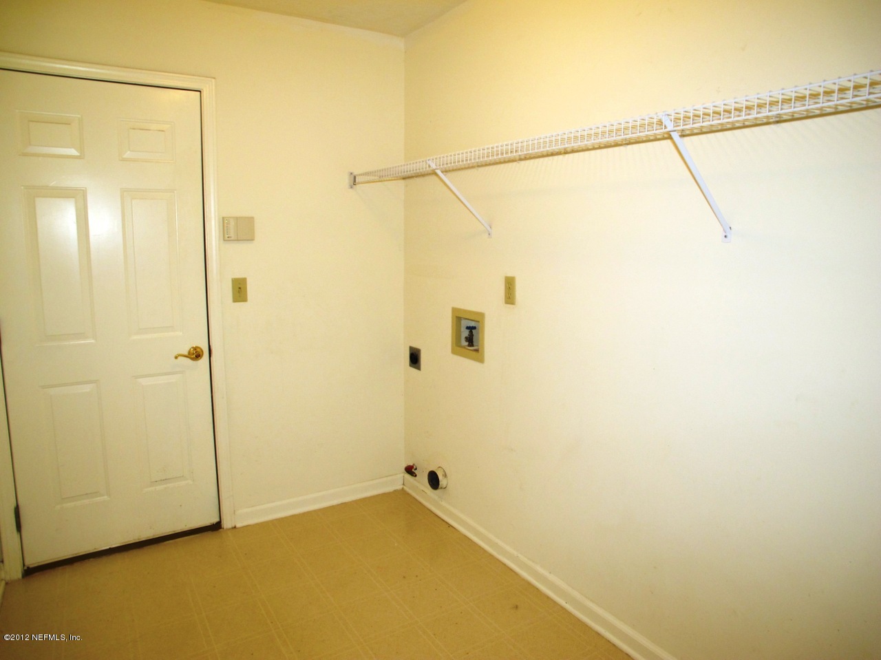 1065 Pebble Ridge Drive Jacksonville, FL 32220 - Photo 29 of 32 Laundry