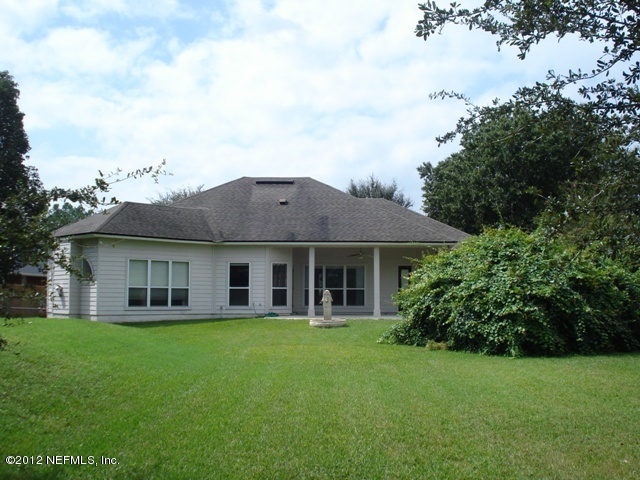 1065 Pebble Ridge Drive Jacksonville, FL 32220 - Photo 9 of 32 Back View of Home