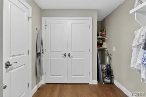 $350,000 | 4355 Maryland Avenue, Unit 319, St. Louis, MO 63108