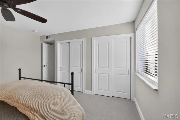 $350,000 | 4355 Maryland Avenue, Unit 319, St. Louis, MO 63108