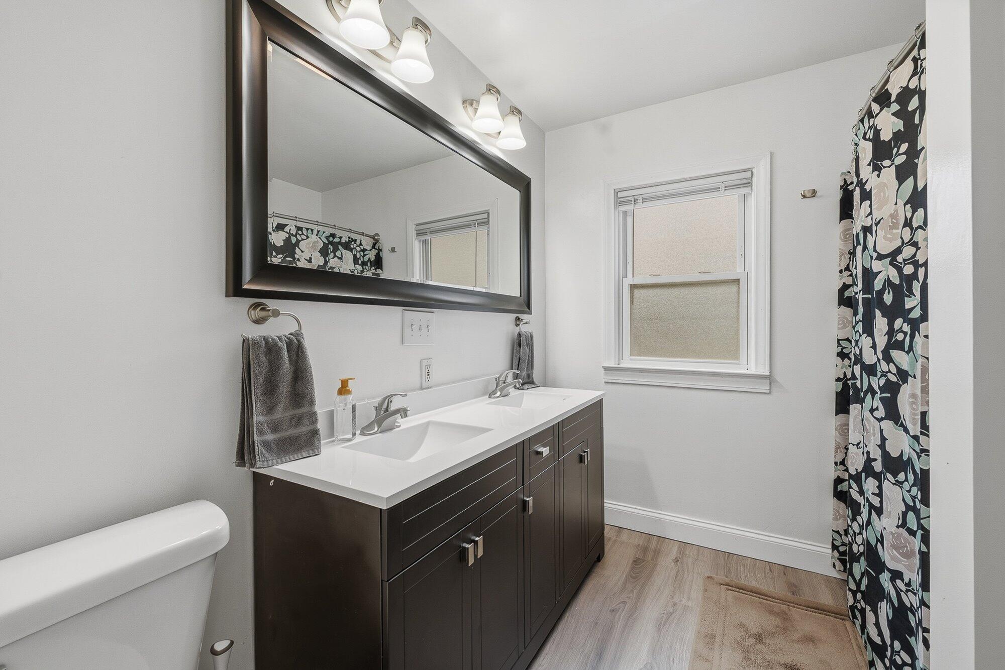 4826 Burt Avenue Grand Ledge, MI 48837 - Photo 17 of 36 16-WM4826burt-17