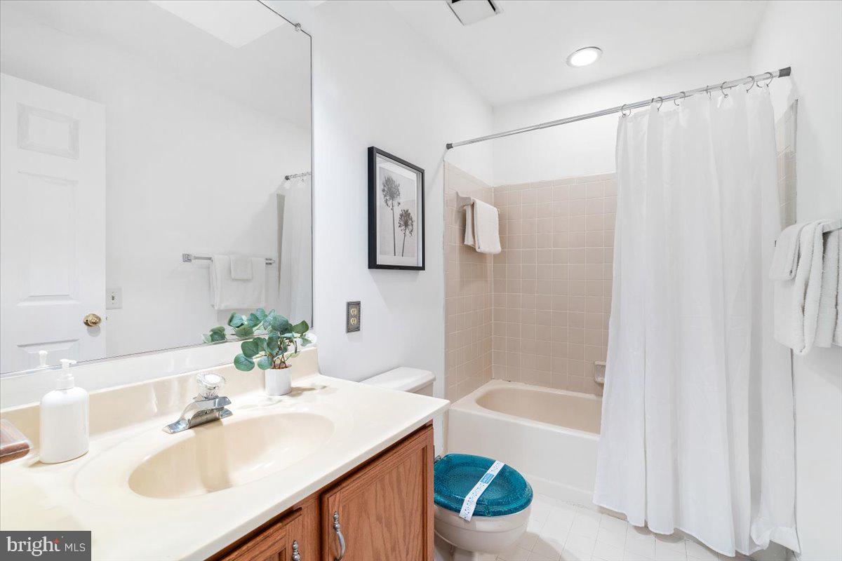 4634 Feldspar Road Middletown, MD 21769 - Photo 34 of 72 Full Bath