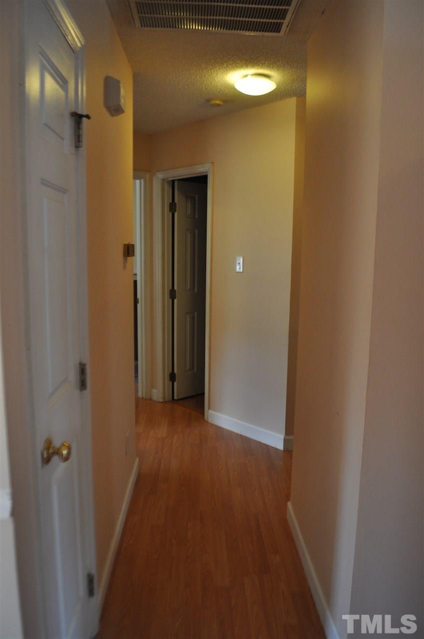 929 Lee Road Clayton, NC 27520 - Photo 11 of 22 Gallery Image 11