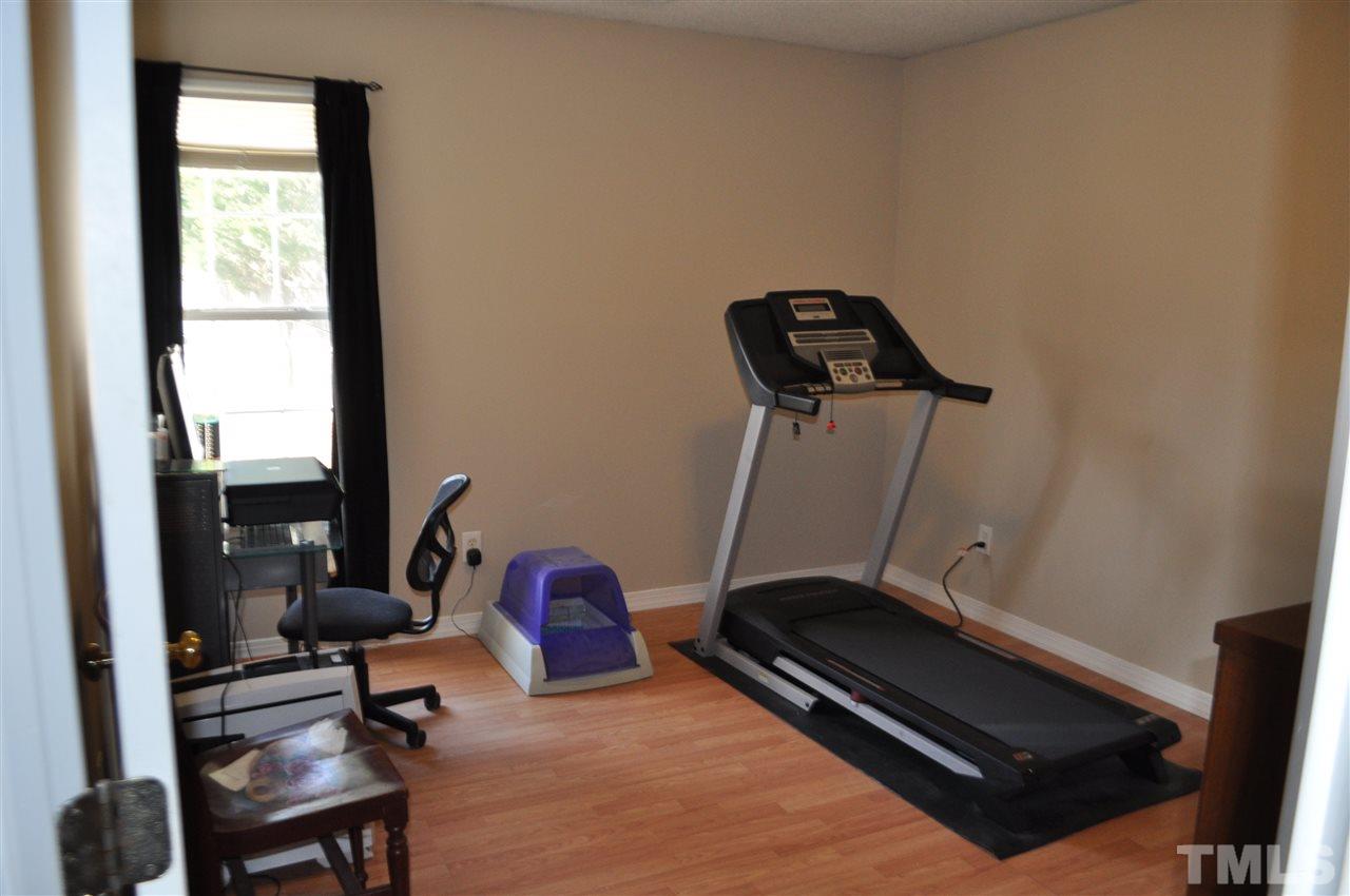 929 Lee Road Clayton, NC 27520 - Photo 15 of 22 Gallery Image 15