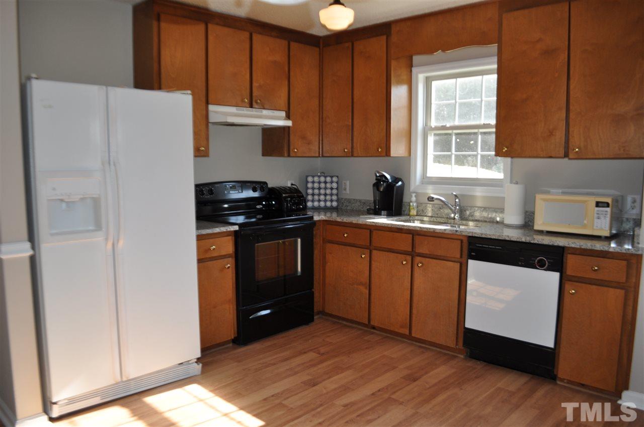 929 Lee Road Clayton, NC 27520 - Photo 8 of 22 Gallery Image 8