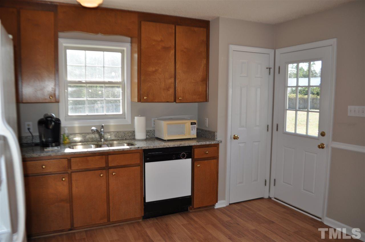 929 Lee Road Clayton, NC 27520 - Photo 9 of 22 Gallery Image 9
