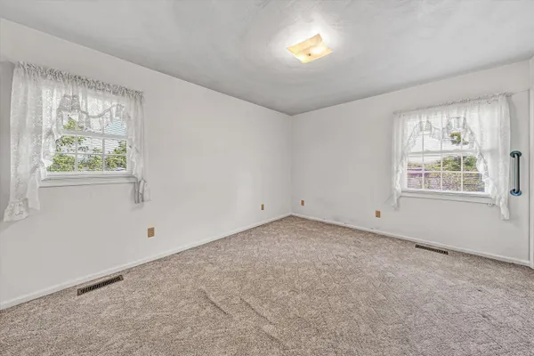 $385,000 | 4940 North Lake Drive, Roanoke, VA 24019
