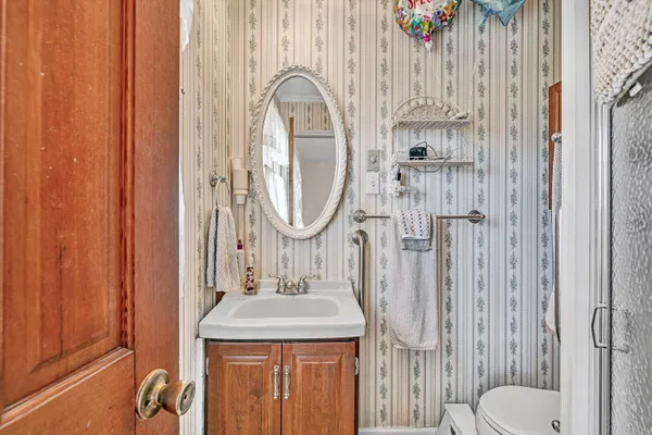 $385,000 | 4940 North Lake Drive, Roanoke, VA 24019