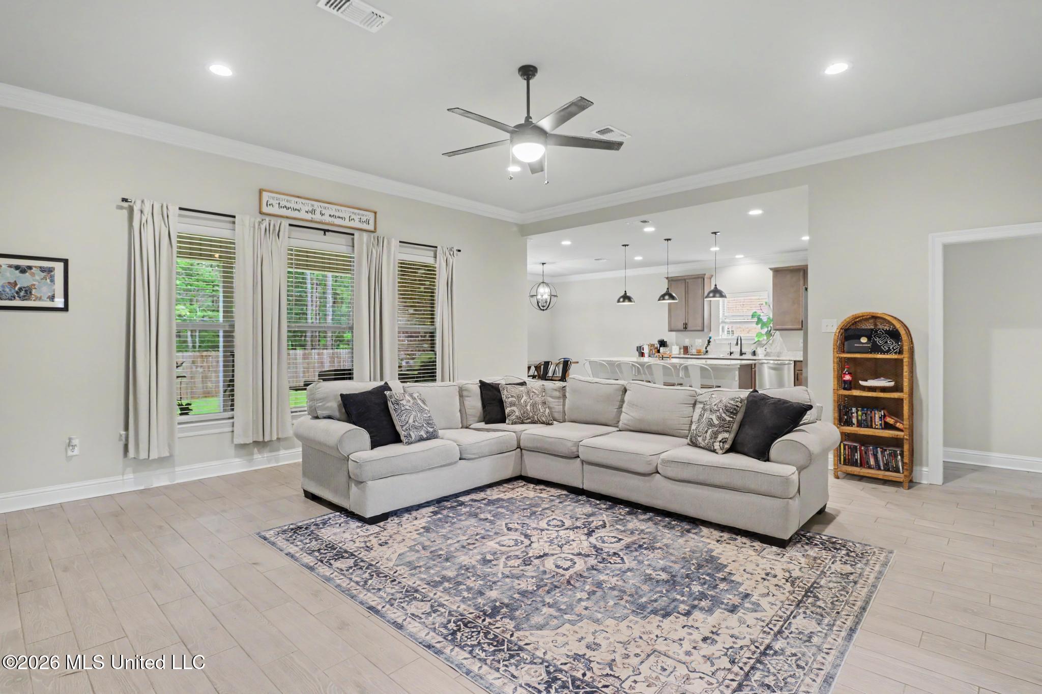 15550 Soaring Loop Gulfport, MS 39503 - Photo 2 of 24 02