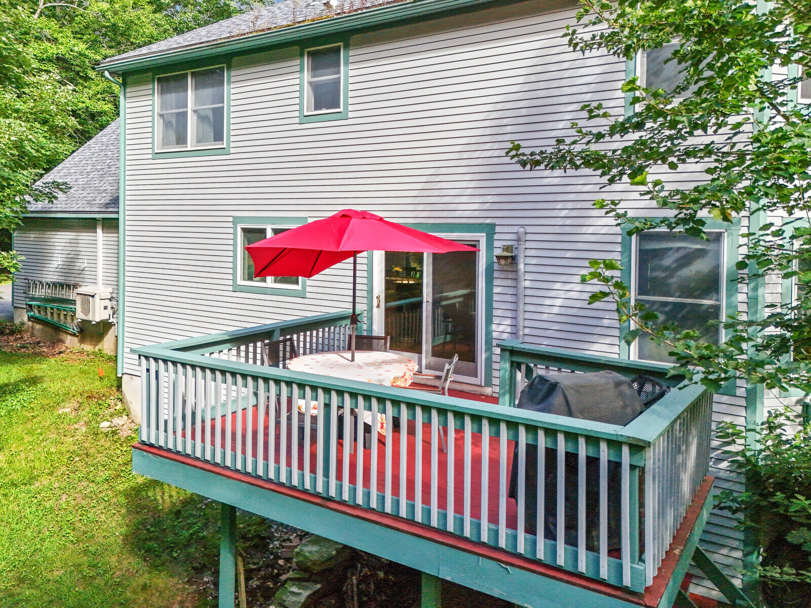16 Bostwick Road Brunswick, ME 04011 - Photo 19 of 69 09_DJI_20240812162250_0121_D_DxO_mls