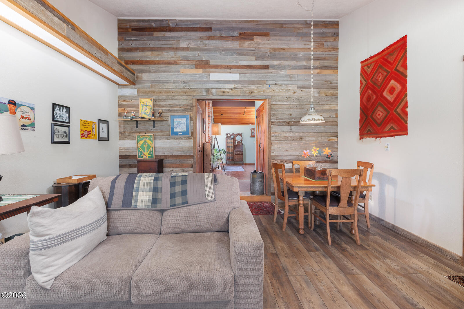 871 Old River Road Northeast Siletz, OR 97380 - Photo 27 of 86 Family room