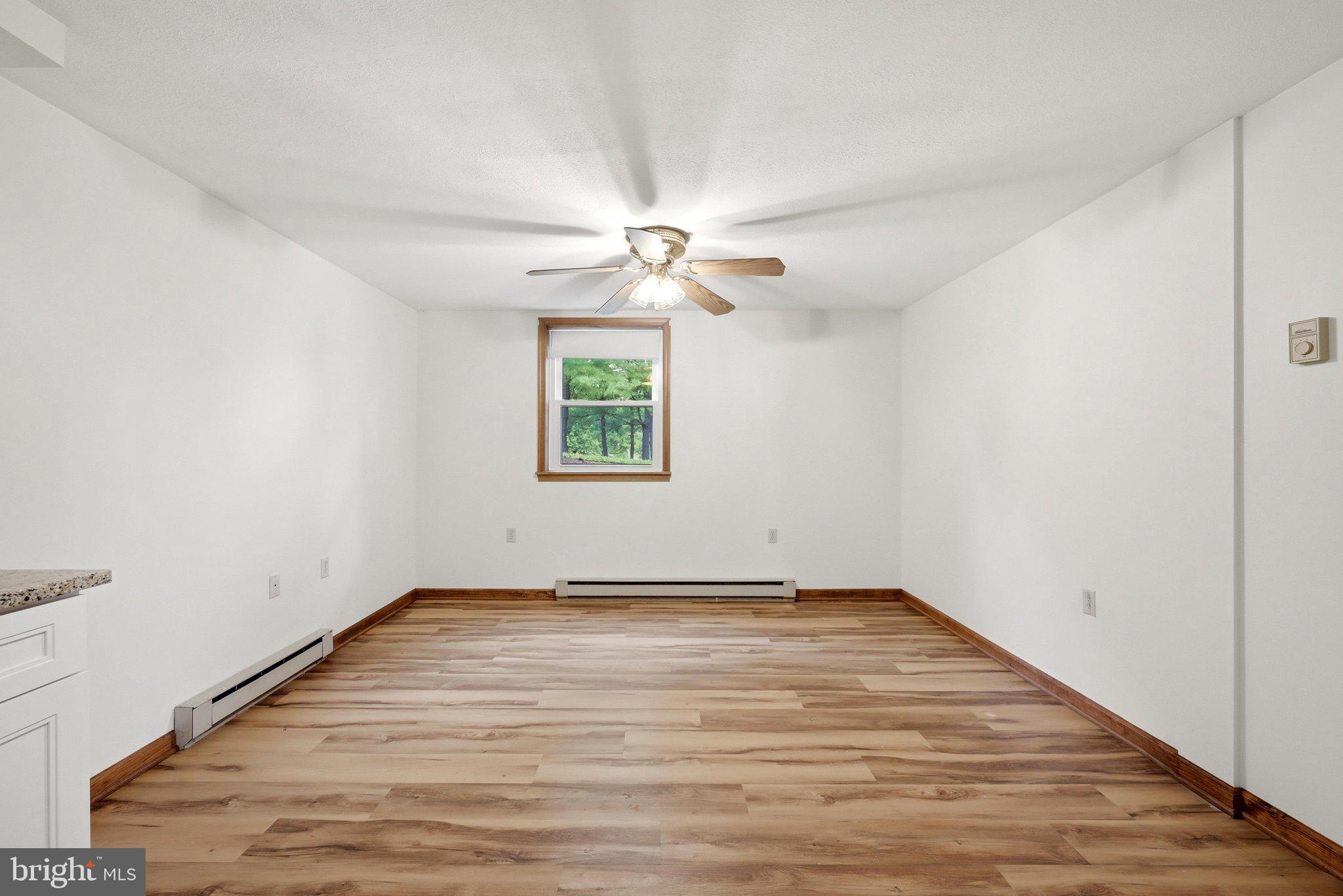 146 Stonebrook Road Winchester, VA 22602 - Photo 48 of 90 Kitchenette