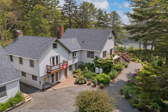 $1,699,000 | 33-30 Taylor Road, Westport Island, ME 04578