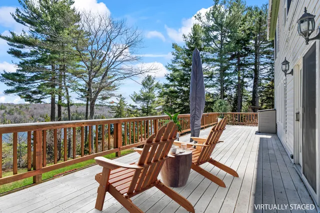 $1,699,000 | 33-30 Taylor Road, Westport Island, ME 04578