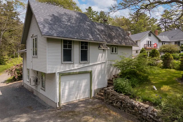 $1,699,000 | 33-30 Taylor Road, Westport Island, ME 04578