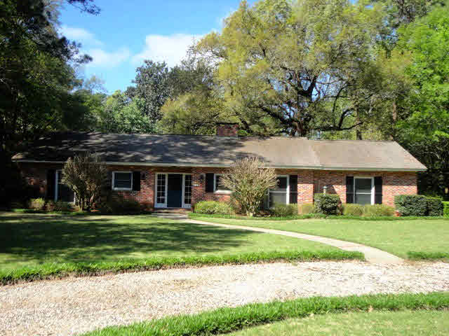 608 Hancock Road Fairhope, AL 36532 - Photo 1 of 1