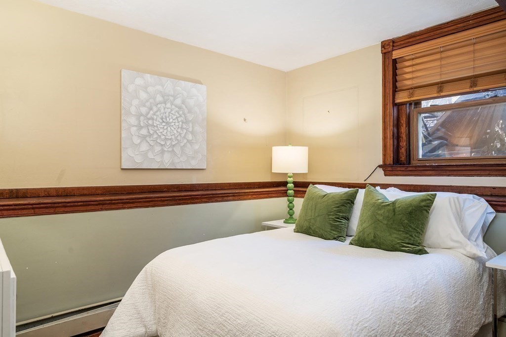 6 Thayer Street, Unit 1 Brookline, MA 02445 - Photo 13 of 15