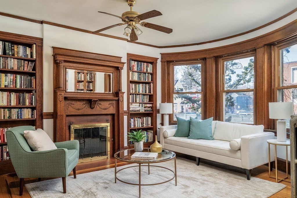 6 Thayer Street, Unit 1 Brookline, MA 02445 - Photo 3 of 15