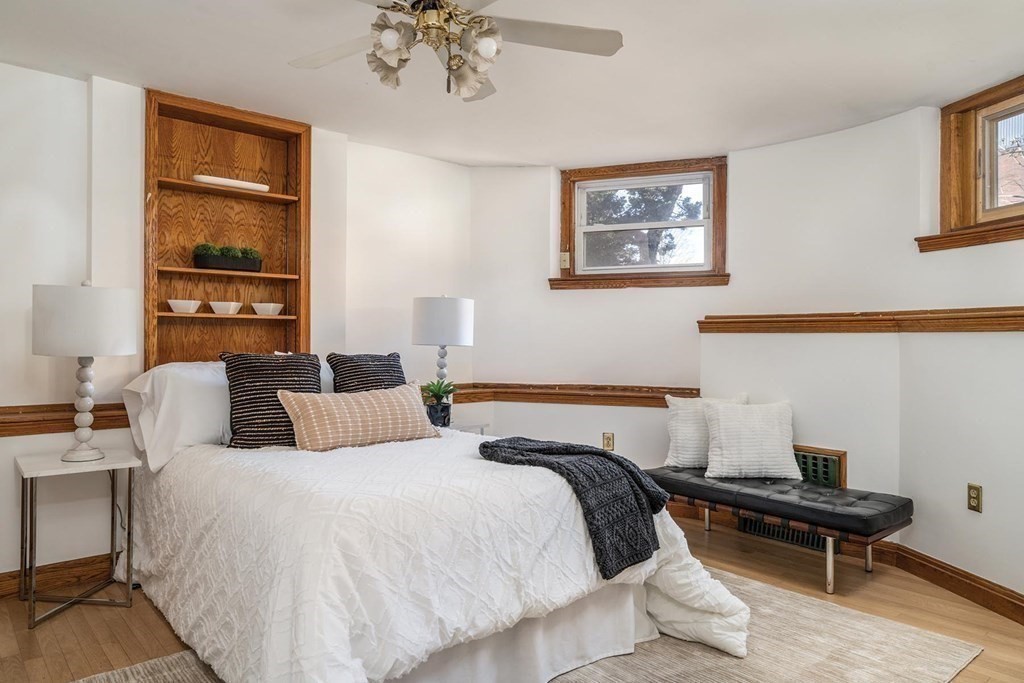 6 Thayer Street, Unit 1 Brookline, MA 02445 - Photo 9 of 15