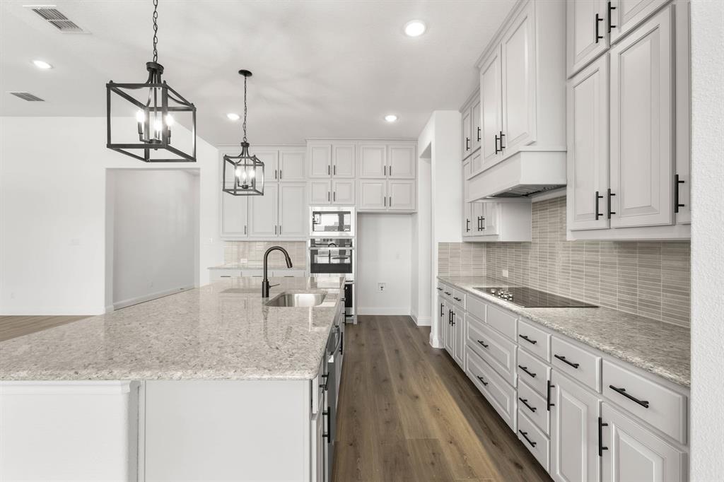 230 Cordillera Lane Red Oak, TX 75154 - Photo 6 of 27 230 Cordillera-Kitchen-3