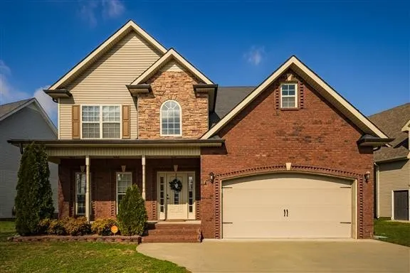 $2,100 | 3493 Southwood Drive, Clarksville, TN 37042