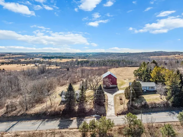 $584,000 | W6729 County Road Z, Unit W6725, Plymouth, WI 53073