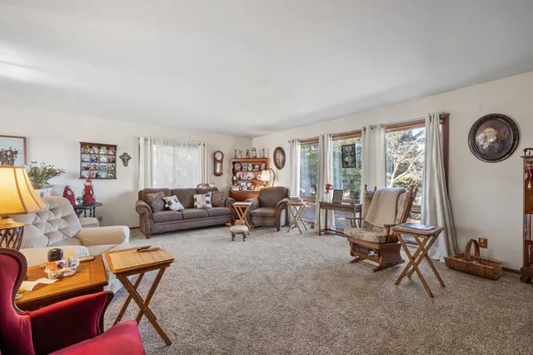 $584,000 | W6729 County Road Z, Unit W6725, Plymouth, WI 53073