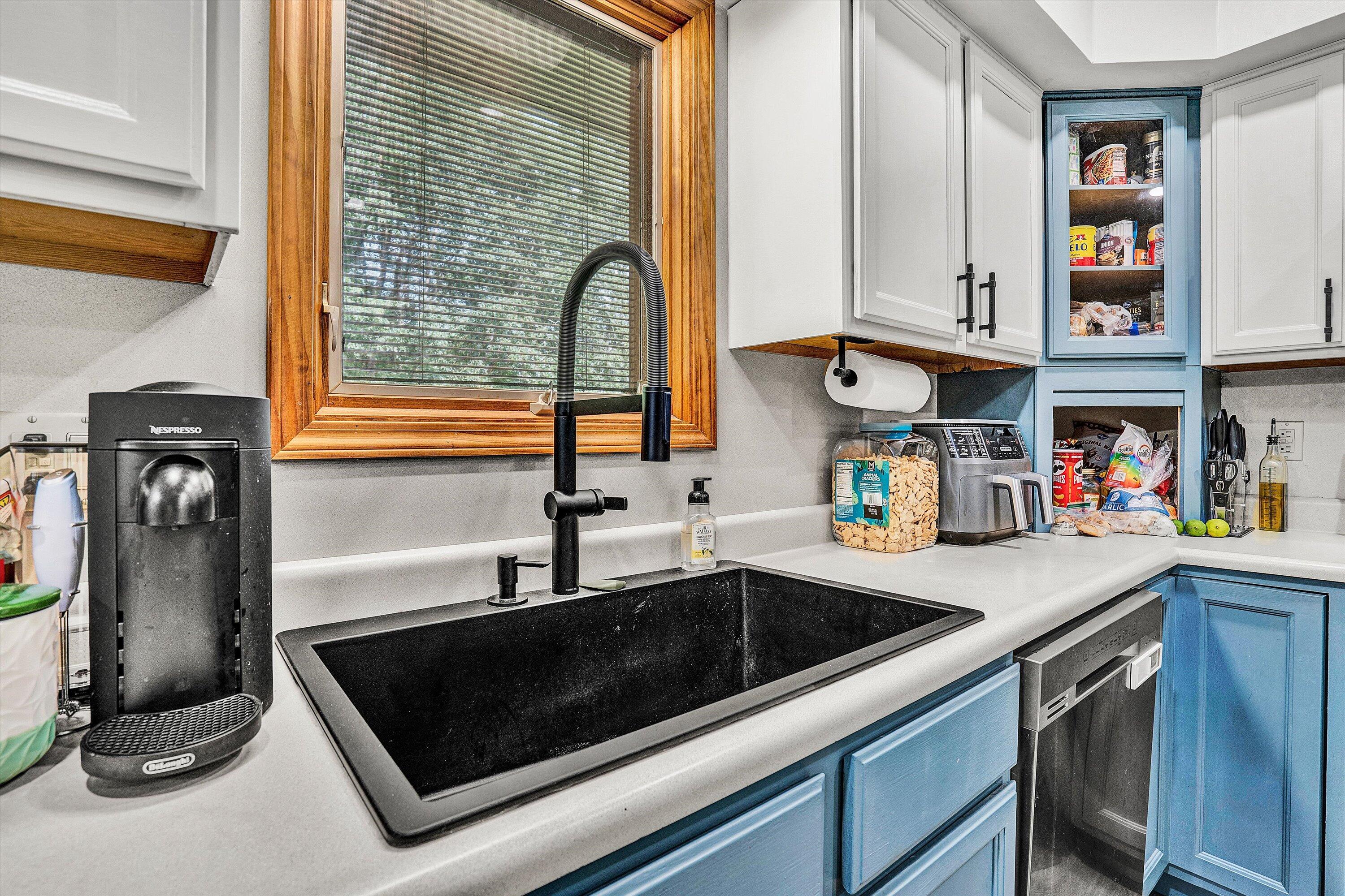 489 Monty Road Boones Mill, VA 24065 - Photo 15 of 55 Kitchen