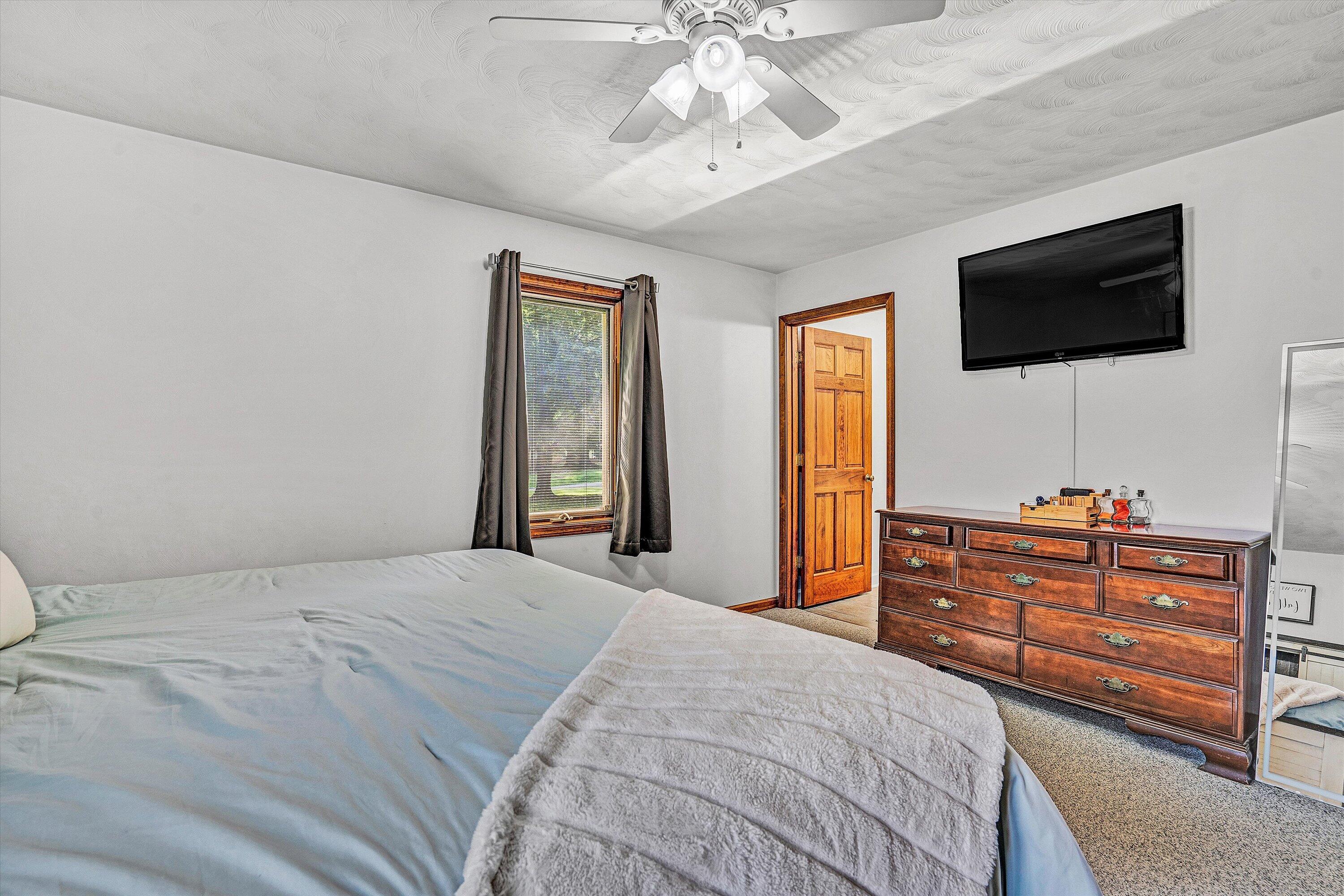 489 Monty Road Boones Mill, VA 24065 - Photo 20 of 55 Primary Bedroom