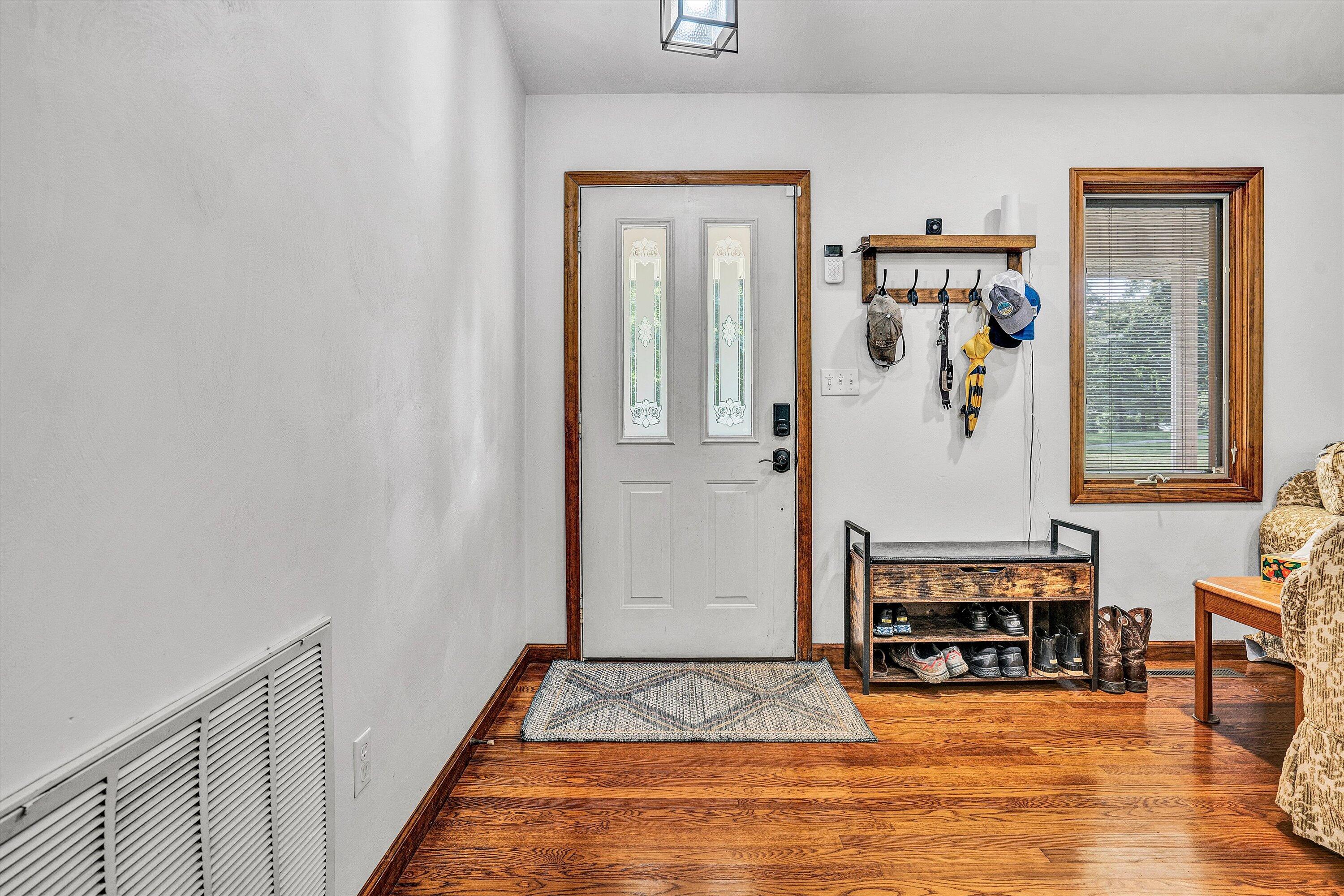 489 Monty Road Boones Mill, VA 24065 - Photo 6 of 55 Entry