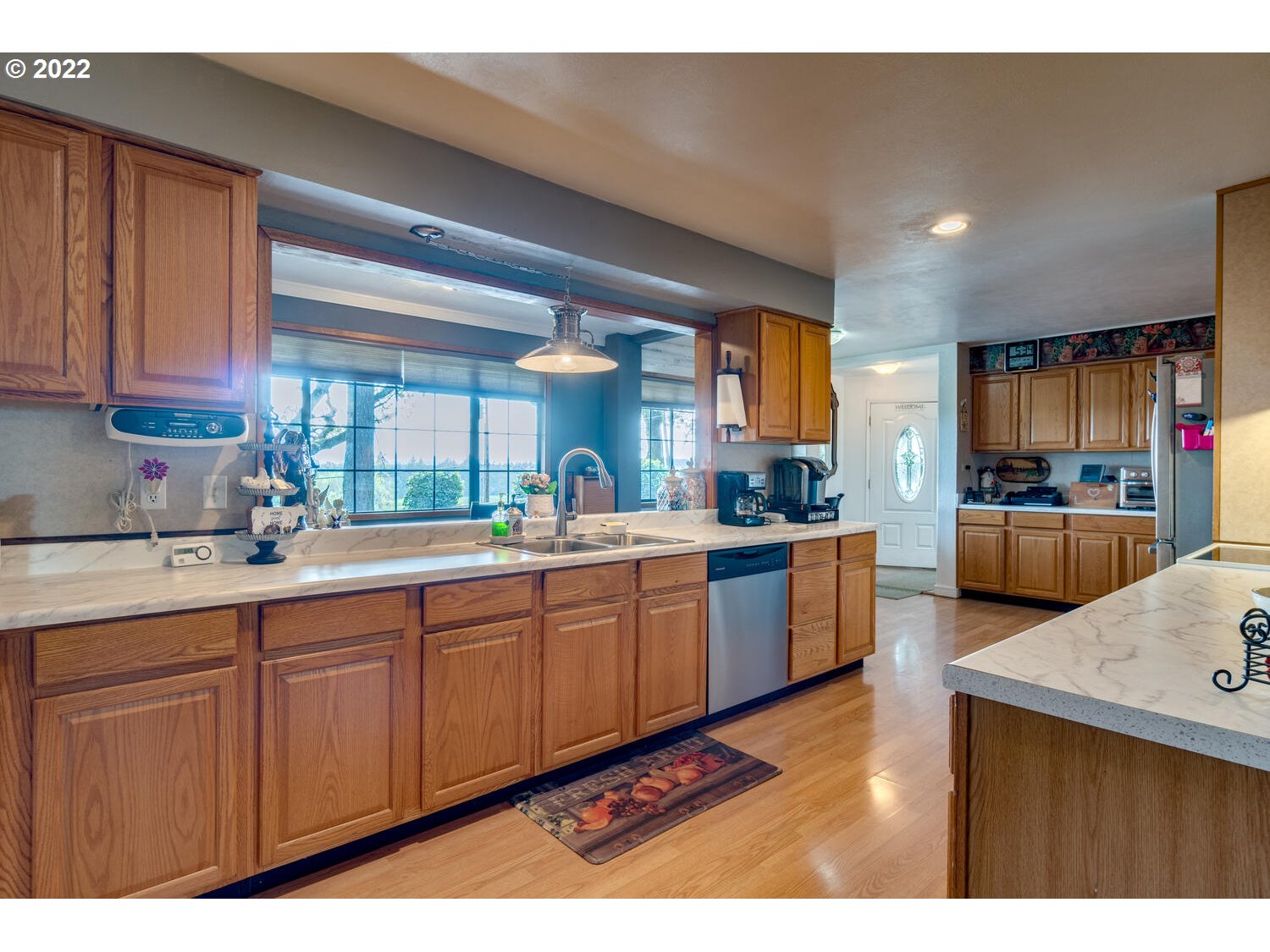 27474 Southwest Mountain Road West Linn, OR 97068 - Photo 12 of 31 Kitchen