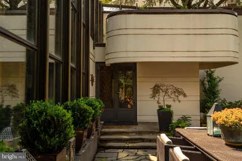 a view of a entryway door of the house