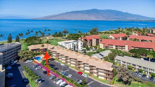 a sign that is on the side of the road