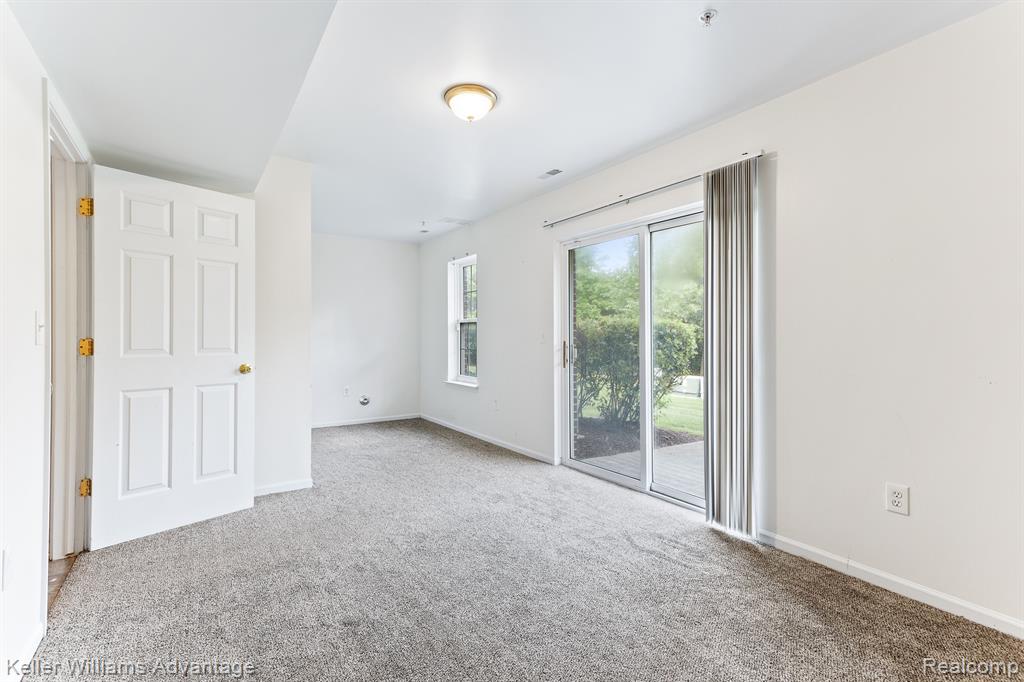 527 Cherry Orchard Road Canton, MI 48188 - Photo 13 of 29