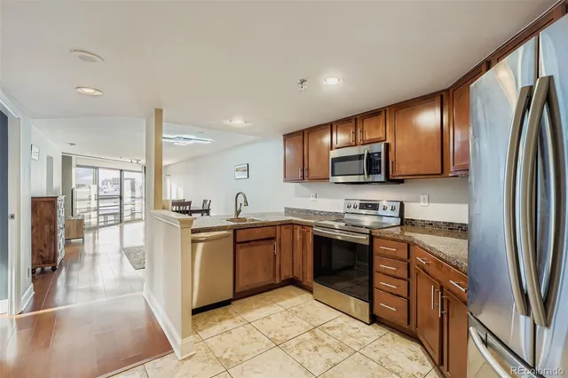 $360,000 | 100 Park Avenue West, Unit 606, Denver, CO 80205