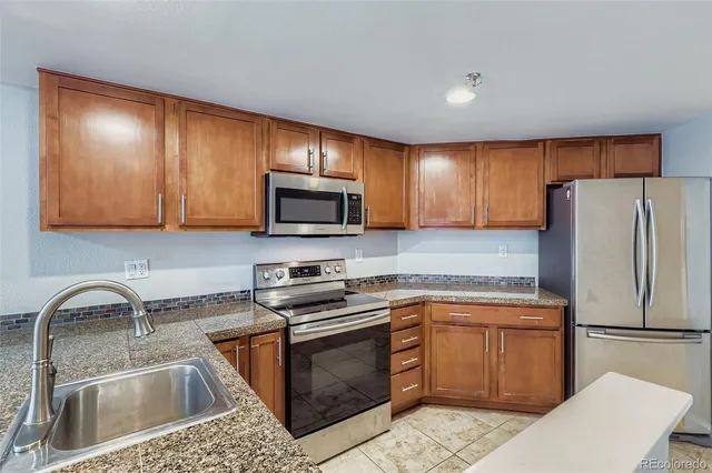 $360,000 | 100 Park Avenue West, Unit 606, Denver, CO 80205