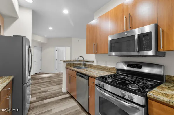 $1,585 | 6900 East Princess Drive, Unit 1120, Phoenix, AZ 85054
