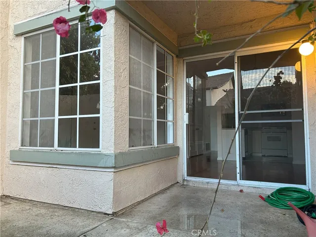 $3,200 | 22 Columbia, Irvine, CA 92612