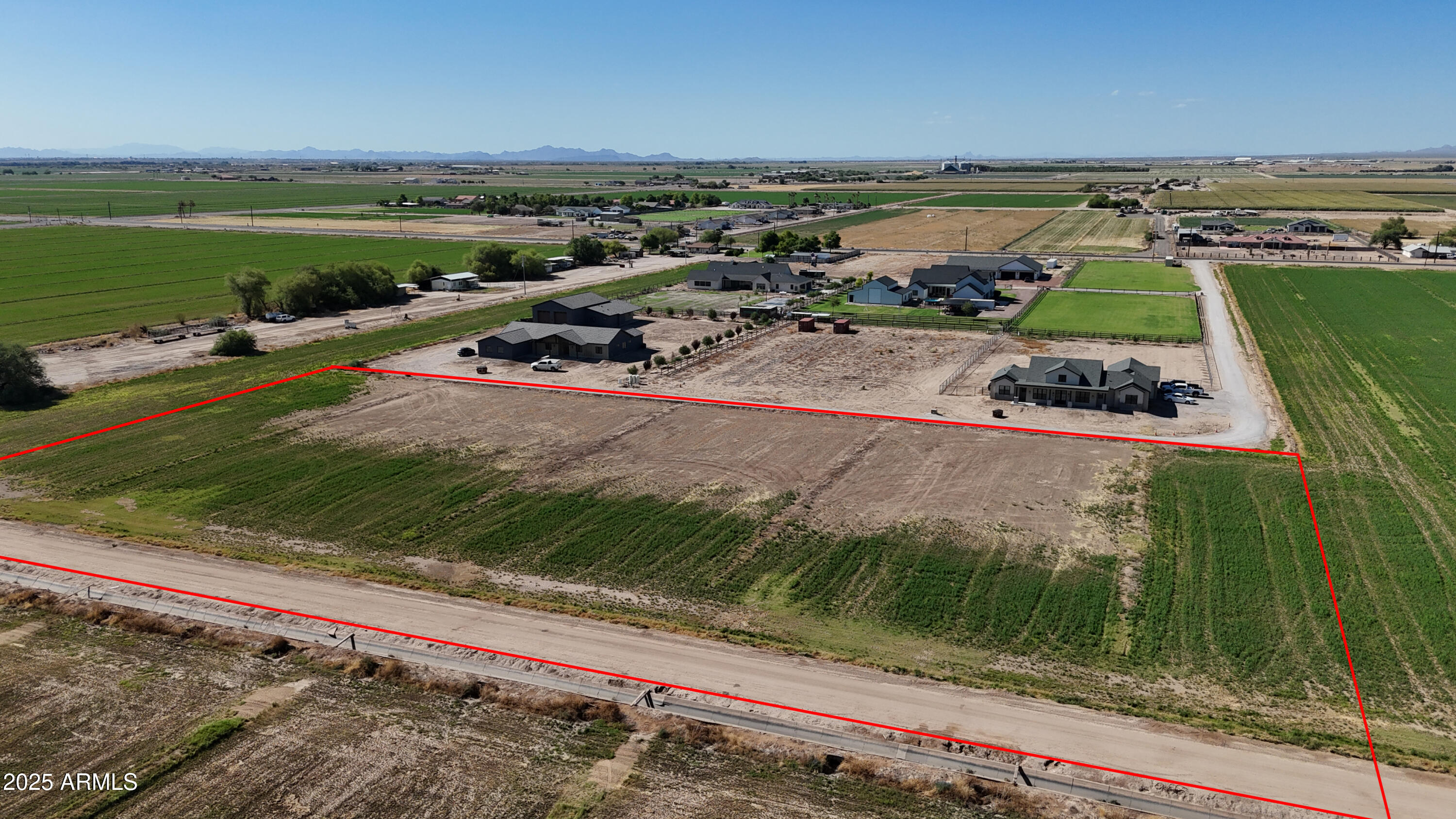 *** St - Az 85343 Palo Verde, AZ 85343 - Photo 2 of 11 a view of a city