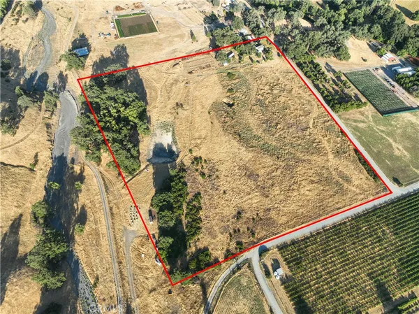 $395,000 | 2010 Ladder Ridge Road, Upper Lake, CA 95485