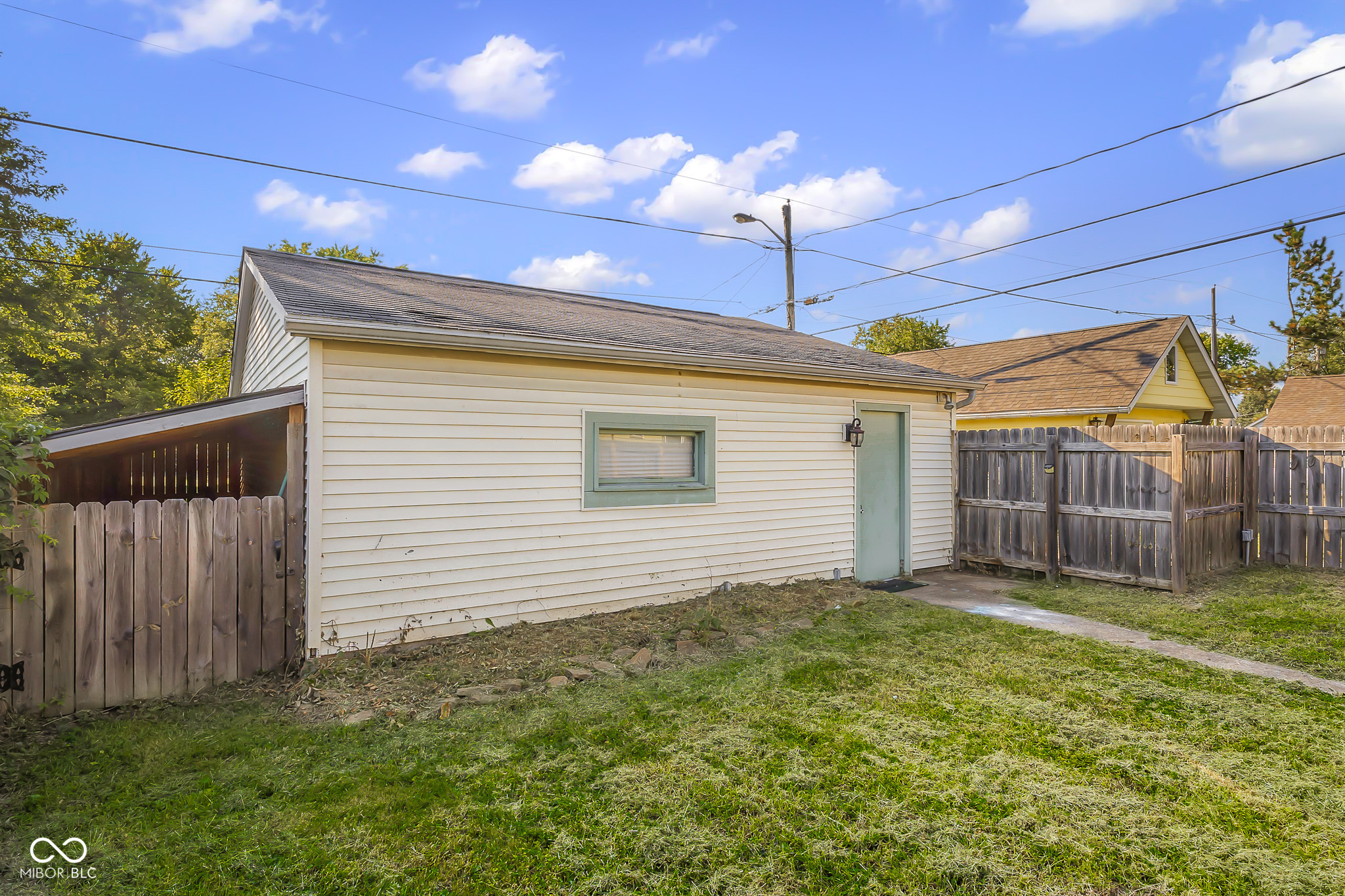 2118 Maple Street Columbus, IN 47201 - Photo 44 of 48 Gallery Image 44