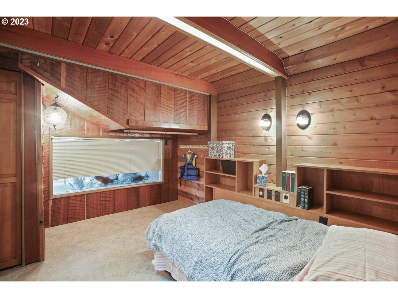 55 Northeast Bridgeton Road, Unit 3 Portland, OR 97211 - Photo 8 of 39 Gallery Image 8