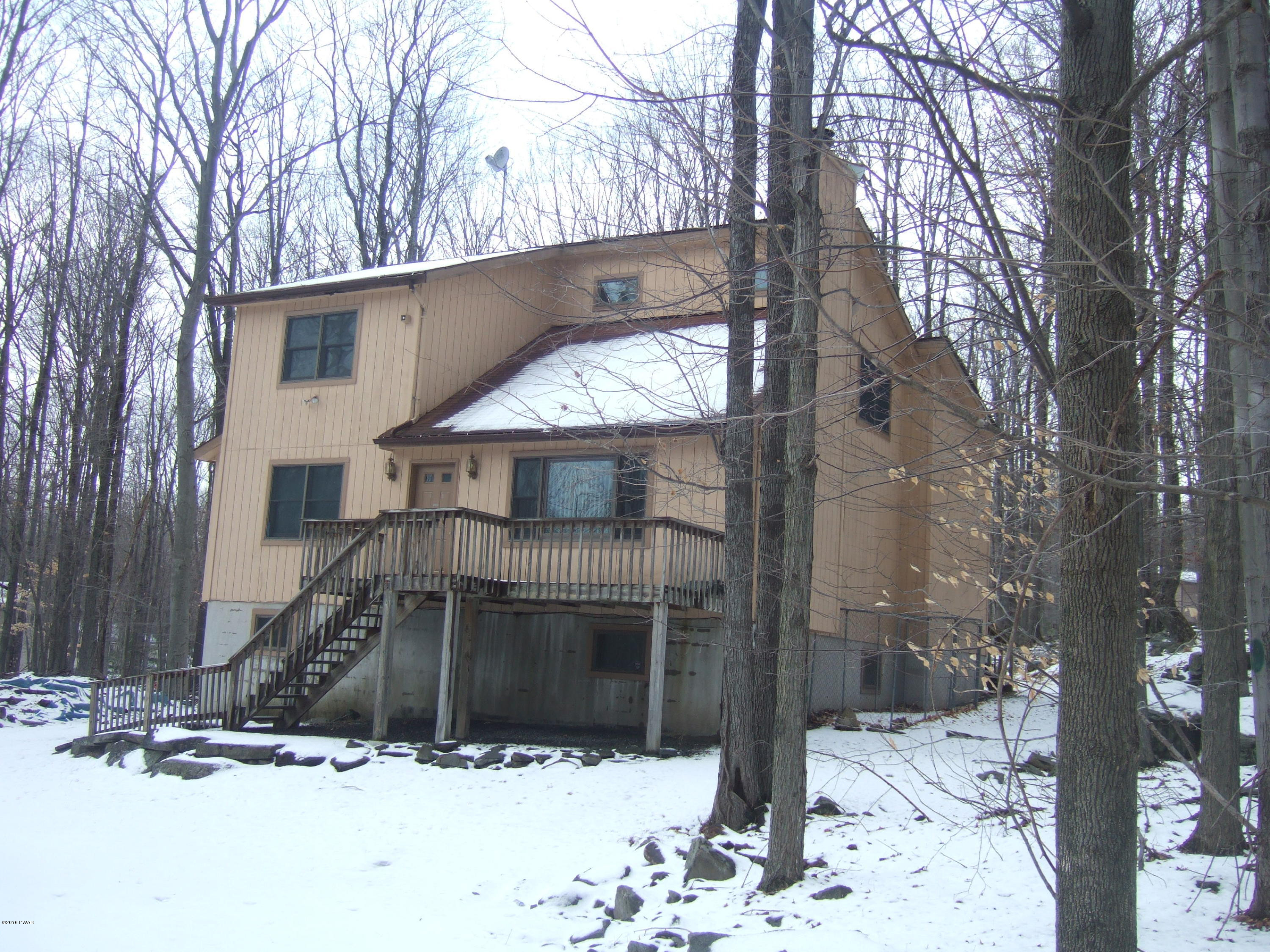 2654 Boulder Road Lake Ariel, PA 18436 - Photo 19 of 40 a side view of a house