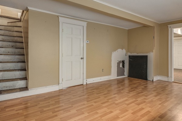 4 Newman Place Somerville, MA 02145 - Photo 6 of 30