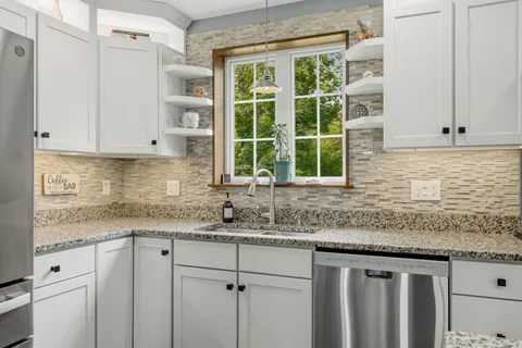 $714,900 | 42 Stocklan Circle, Dover, NH 03820