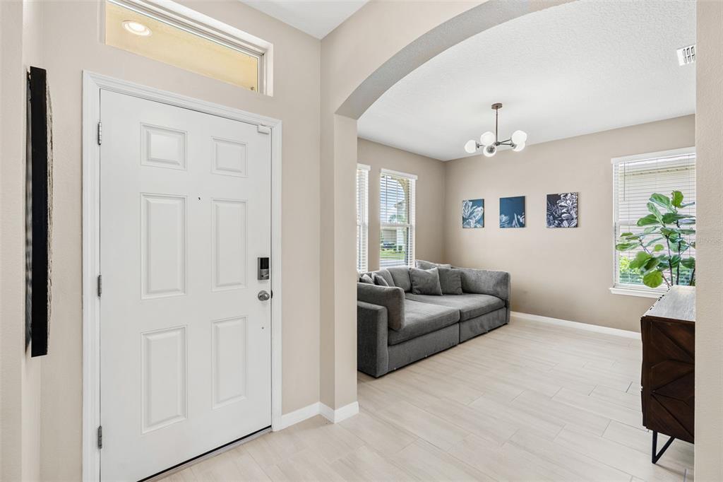 15741 Fountain Springs Road Winter Garden, FL 34787 - Photo 5 of 56