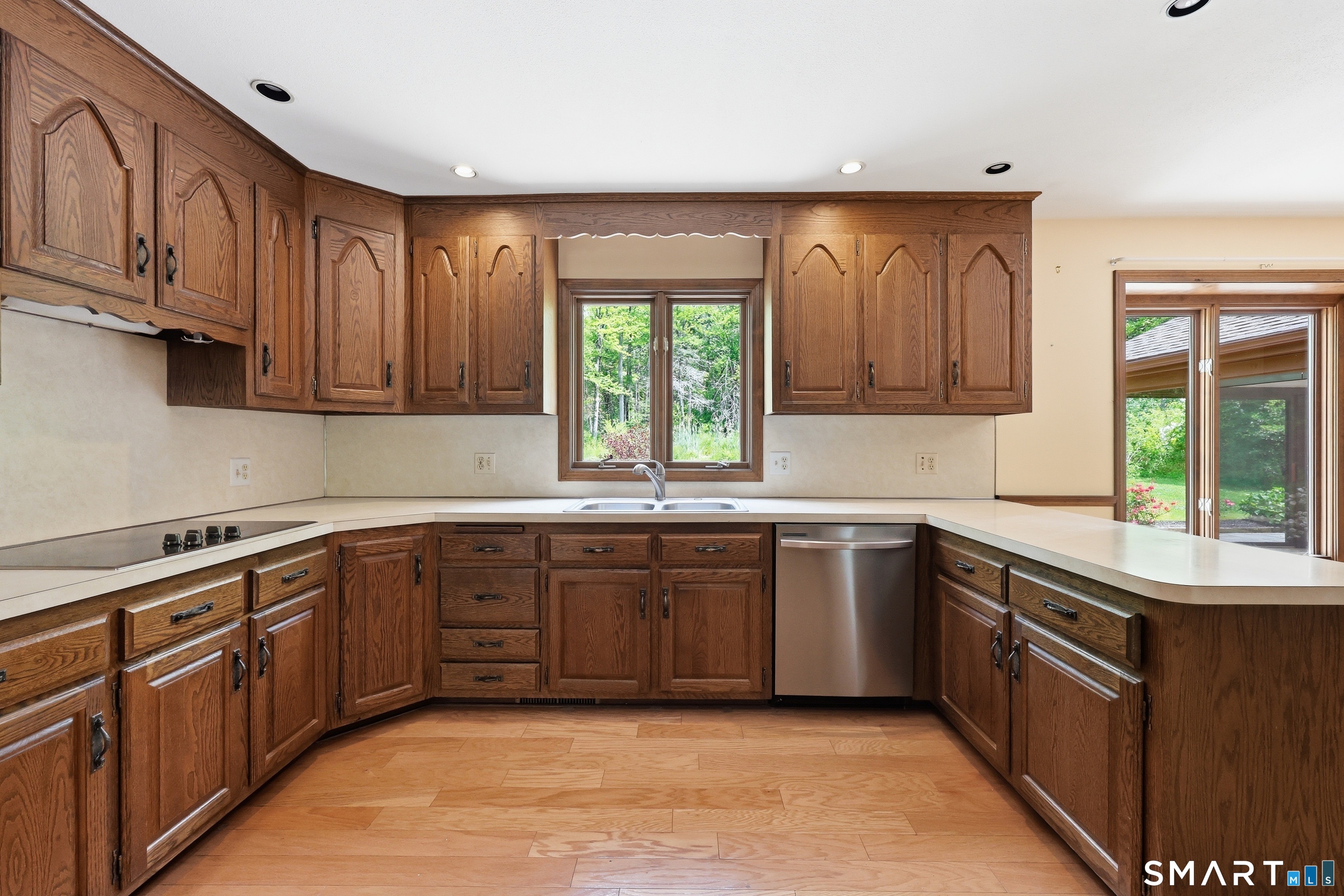 43 Windtree East Torrington, CT 06790 - Photo 11 of 38