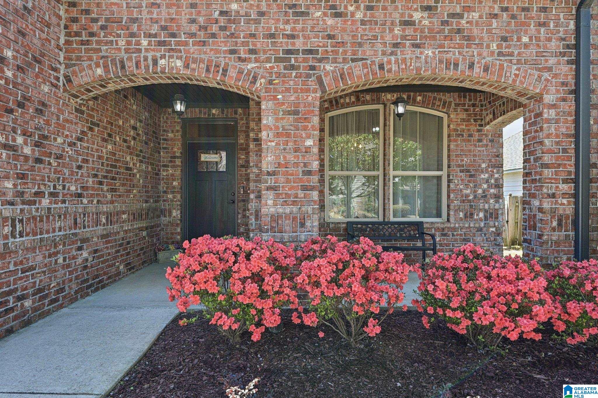 1004 Bethpage Lane Calera, AL 35040 - Photo 2 of 49
